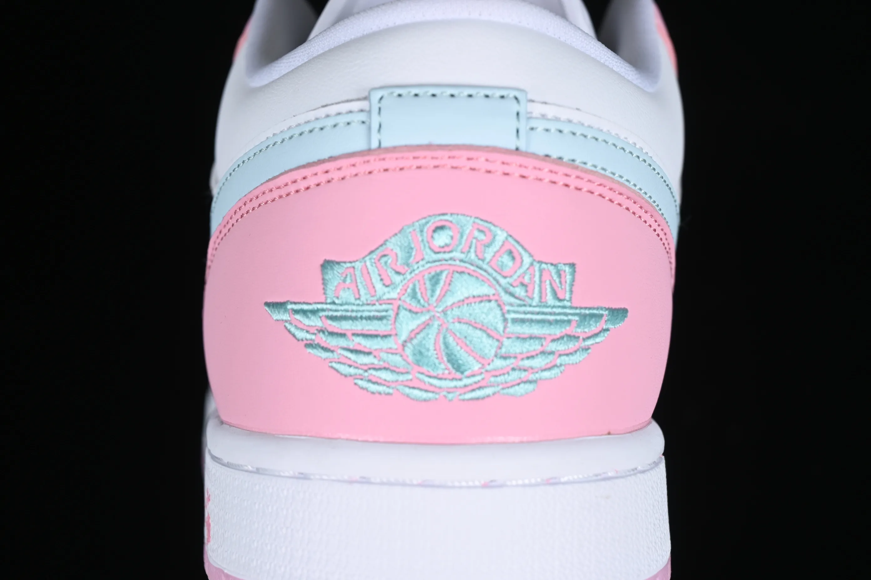 All categories Air Jordan Jordan series basketball shoes Air Jordan 1 Low Air Jordan 1 Low AJ1 Joe 1 low-top cultural and leisure sports sneakers HM3703-141